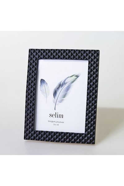 Selim 13x18 Pyramid Frame Black