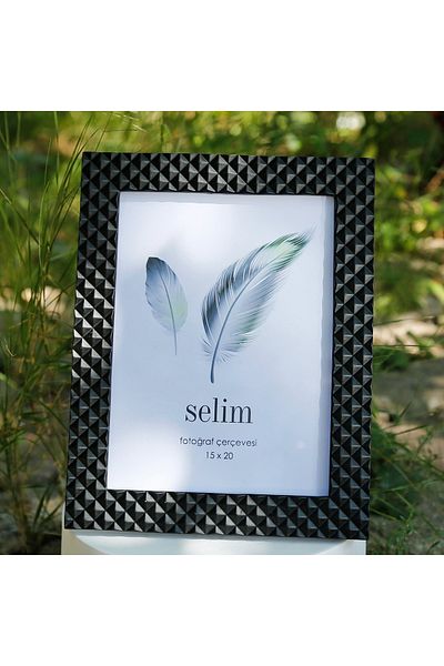 Selim 15x20 Pyramid Frame Black