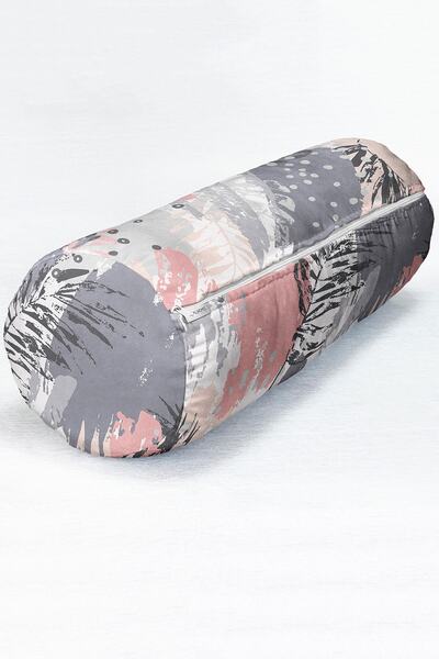 Realhomes Pembe Ve Gri Ağırlıklı Sulu Boya Yaprak Motifli Iç Dolgulu Fermuarl...