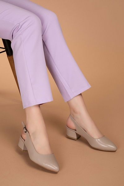 Gondol Women's Stylish Heeled Shoes