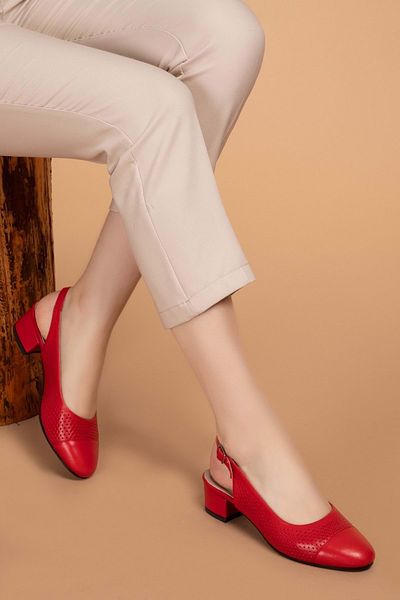 Gondol Genuine Leather Soft Textured Casual Shoes Vdt.37 Red 39