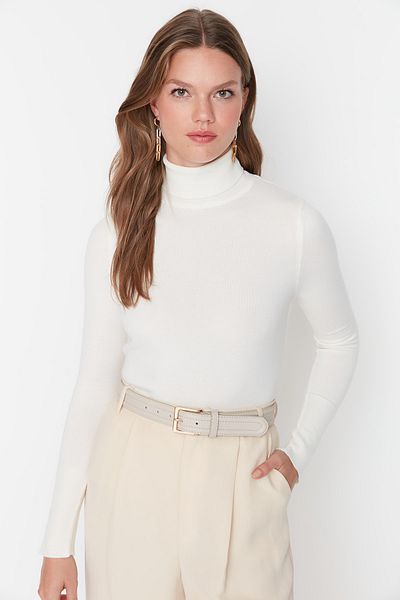 Trendyol Collection Ecru Mercerized Look Crop Premium Yarn / Special Yarn Basic Knitwear Sweater Twoaw23Kz01514