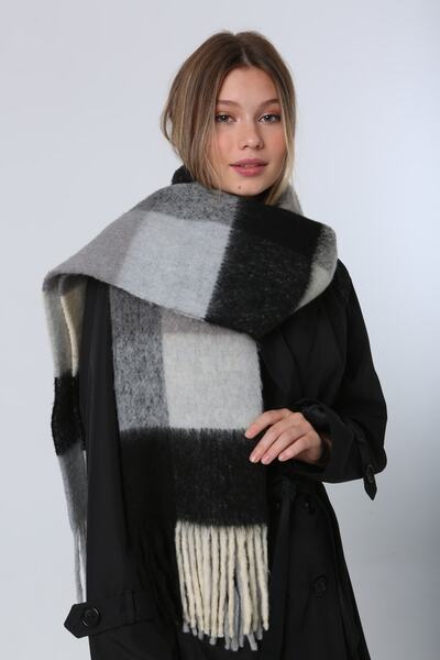 BALIENTE Thick Black Shoulder Shawl - Women's Scarf
