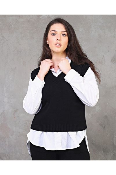 Fanori Woman Women's Black Color V-Neck Sweater