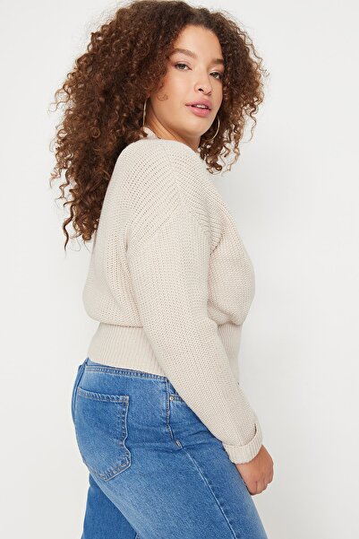 Trendyol Curve Beige Double-breasted Knitwear Sweater TBBAW23AN00154