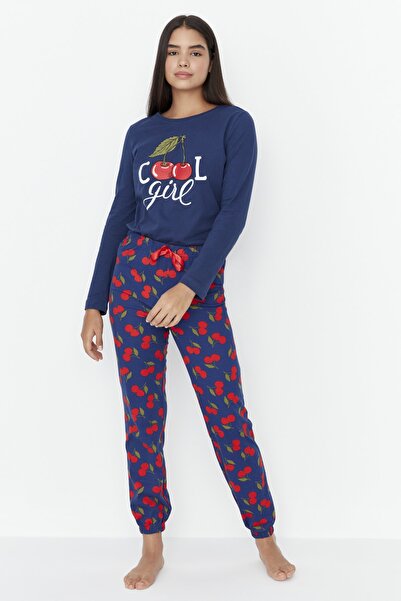 Trendyol Collection Pyjama - Dunkelblau - Mit Slogan