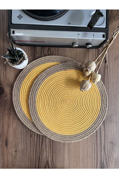 KARNAVAL HOME Volonte Bordered Mustard Yellow Jute American Service 2-Piece محبوك من القش
