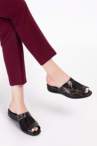 Gondol Hakiki Deri Kemik Çıkıntısına Özel Rahat Terlik Özl.555 - Siyah Yılan - 37