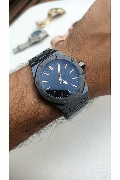 pullmarkt Steel Analog Wristwatch