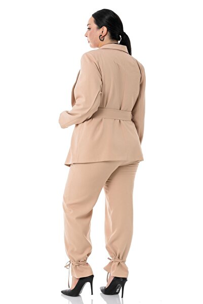 DISENTIS MODEST Set de culoare bej, pantaloni, jachetă cu cravată de mărime Plus