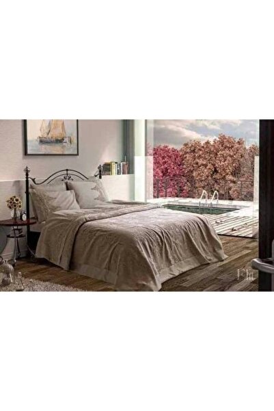 Elit French Laced Pique Set