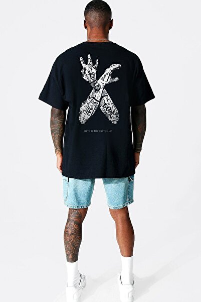 ROCKANDROLL تي شيرت رجالي كبير الحجم مطبوع عليه أذرع موشومة باللون الأسود بأك...