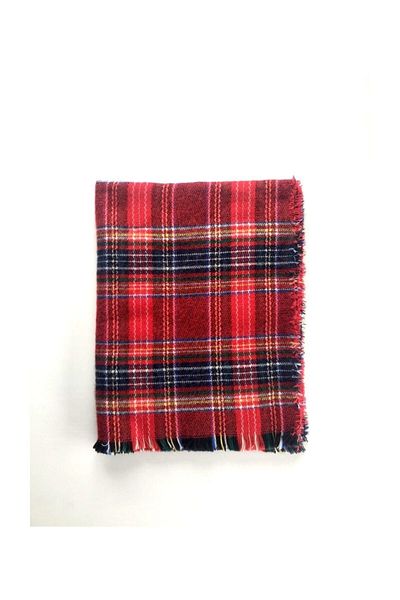 Makro Optik Red Plaid Scarf
