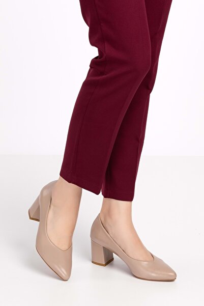 Gondol Kadın Hakiki Deri Klasik Topuklu Ayakkabı Şhn.1930 - Vizon - 38