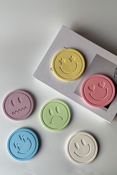 sin istanbul Set of 6 Colorful Emoji Coasters Concrete