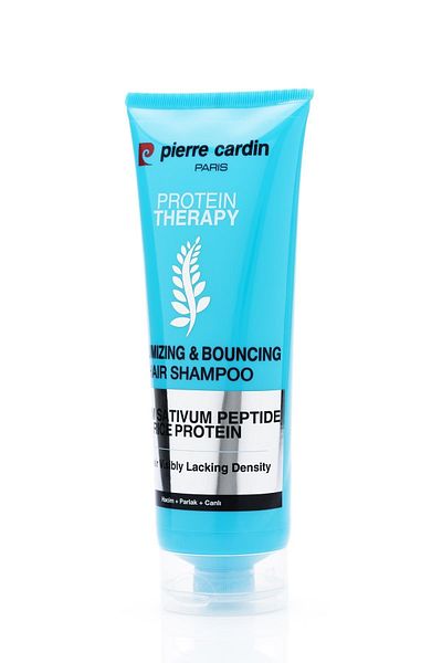 Pierre Cardin Protein Therapy Volume and Plump Shampoo - 250 ml
