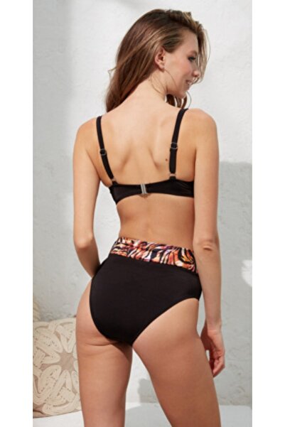 Pierre Cardin Ortası Büzgülü Balenli Beli Katlamalı Toparlayıcı Bikini Takımı