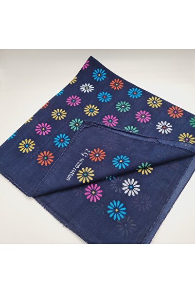 by.accessoriess Daisy Patterned Bandana & Scarf