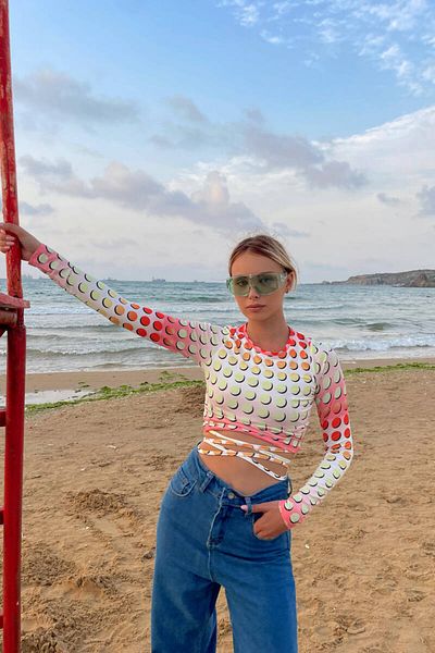 Bengi Clothing Γυναικεία μακρυμάνικη μπλούζα Crop - Λεπτομέρεια μέσης με κορδόνι