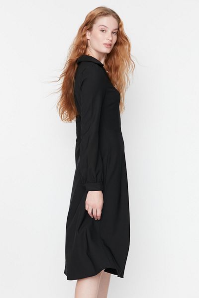 Trendyol Collection Černé tkané šaty s límcem do V s výstřihem do V TWOAW23EL00911