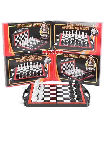 Miajima Chess Chess Game Set with Bag and Star and Crescent King