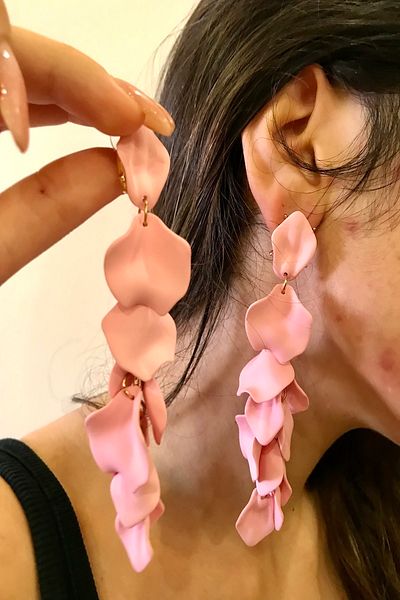 alsaccessories Powder Color Leaf Long Model Acrylic Stylish Dangle Earrings