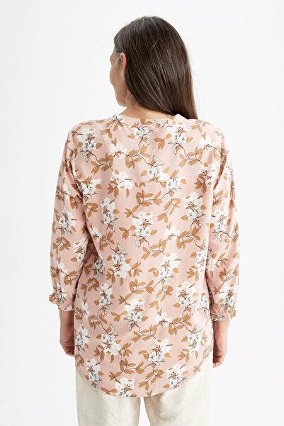 DeFacto Traditional Regular Fit Hakim Yaka Çiçek Desenli Gömlek