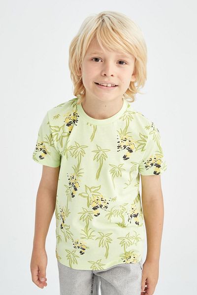 DeFacto Boy's Regular Fit Crew Neck Patterned Short Sleeve Cotton Combed T-Shirt