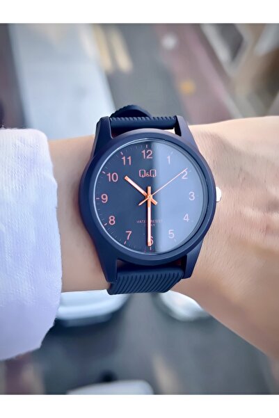 Q&Q Unisex Kol Saati Silikon Kordon Spor Model Su Geçirmez 2 Yıl Garantili