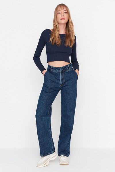 Trendyol Collection Blugi albaștri cu talie înaltă, mai sustenabili, anii 90, cu picioare largi TWOAW23JE00367