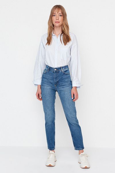 Trendyol Collection Blue More Sustainable High Bel Mom Jeans TWOAW23JE00369