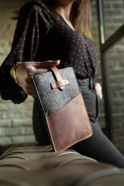 DK LEATHER حقيبة Kindle Paperwhite الجيل الحادي عشر 2021 من الجلد الأصلي مقاس 6.8 بوصة وإصدار مميز من Amazon Ebook Reader