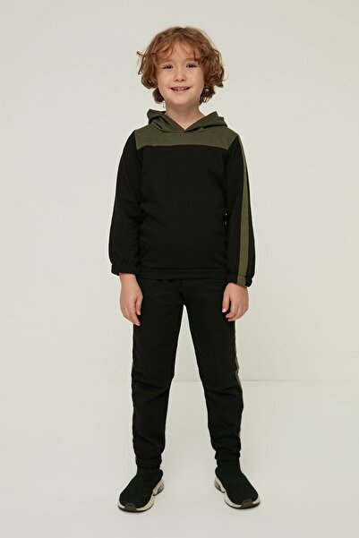 Colorstories Black Color Blocked Hooded Boy's Knitted Thin Tracksuit Set