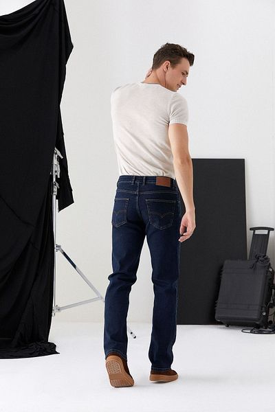 Pantamo Jeans Мъжки дънки с тъмносин, правоъгълен дизайн