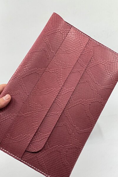 MAT Deri Macbook Kılıf Bordo 13 Inç / 13.3 Inç Pro Ve Air Uyumlu Yılan Desenl...