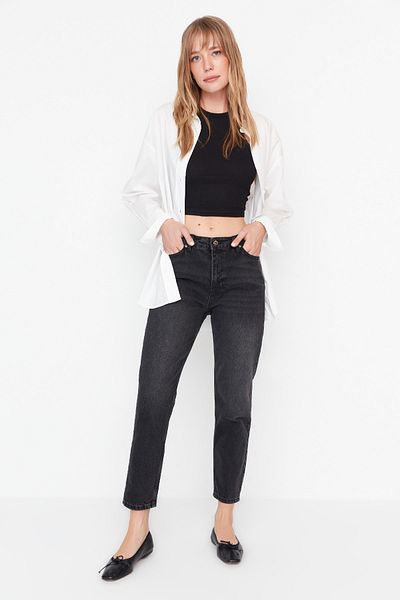 Trendyol Collection Blugi negri mai sustenabili Bel Mom TWOAW23JE00369