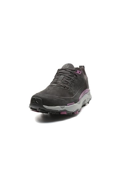 THE NORTH FACE F0a5g3c1d81-r W Vectıv Explorıs Futurelight Lthr حذاء رياضي نسائي أسود