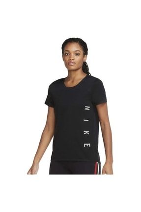 Nike Miler Run Division Short sleeve Running Kad n Ti ort Fiyat Yorumlar Trendyol