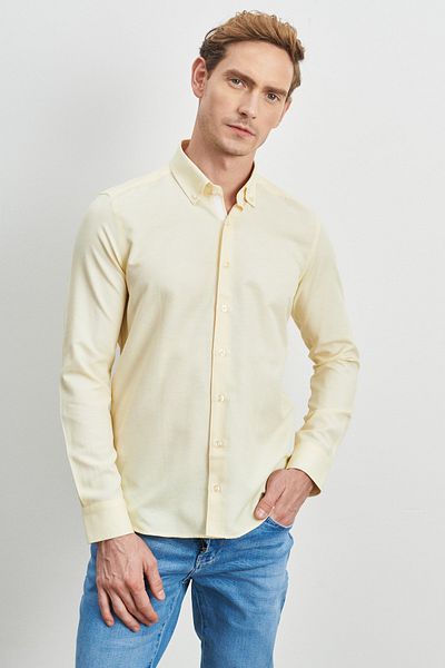 AC&Co / Altınyıldız Classics Ανδρικό πουκάμισο Oxford με μακρυμάνικο γιακά με κρυφό κουμπί με κίτρινο και λεπτή εφαρμογή