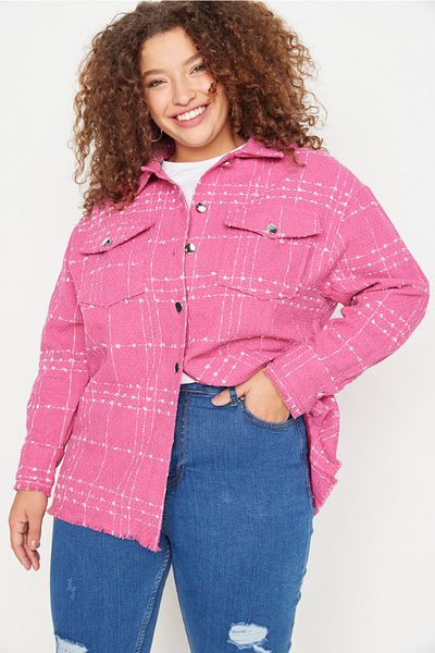 Trendyol Curve Rosa gewebtes Chenille-Hemd TBBAW23AX00009