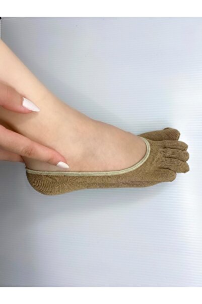 Daren Parmaklı Mantar Corabi