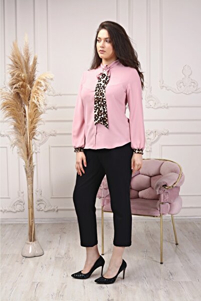 Ayhanlar Collection По-пълен дизайн на яка