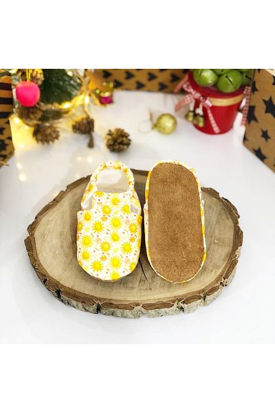 FG Store 100% Calfskin Non-Slip Sole Baby Booties (FOOT SOLE SIZE 11.4 CM)