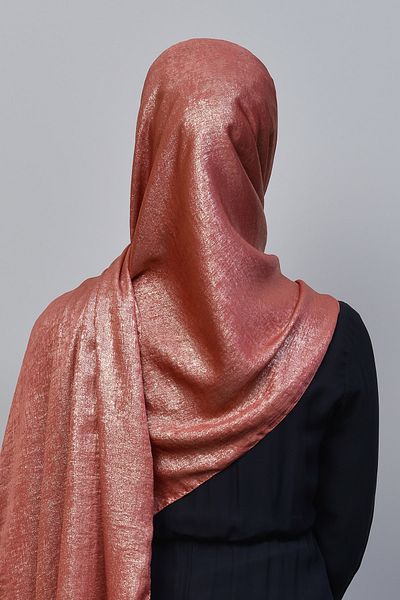 Altobeh Διπλό Χρώμα Γυαλιστερό Glitter Illuminated Princess Hijab Shawl Cotton Dusty Rose - Χρυσό