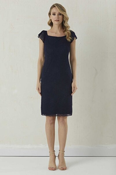 Selen Giyim Kare Yaka Kolu Lastikli Dantelli Elbise