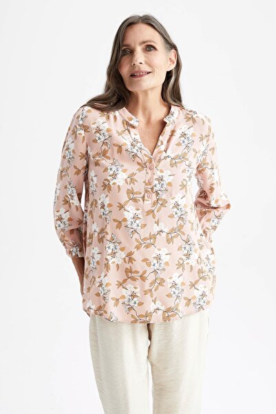 DeFacto Traditional Regular Fit Hakim Yaka Çiçek Desenli Gömlek