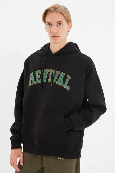 Trendyol Collection Schwarzes Fleece-Unisex-Sweatshirt mit Kapuze - Übergröße, warm TMNAW22SW1462