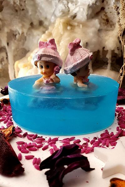 FANTASTİK SANAT ATÖLYESİ Sulfate-Free 100% Natural Baby Powder Scented Children's Bath and Hand Soap - 120 Grams - Twin Blue