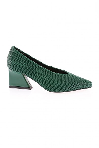 DGN Women's Blunt Toe Low-Cut Goblet Heeled Shoes Green Wrinkled 23453261