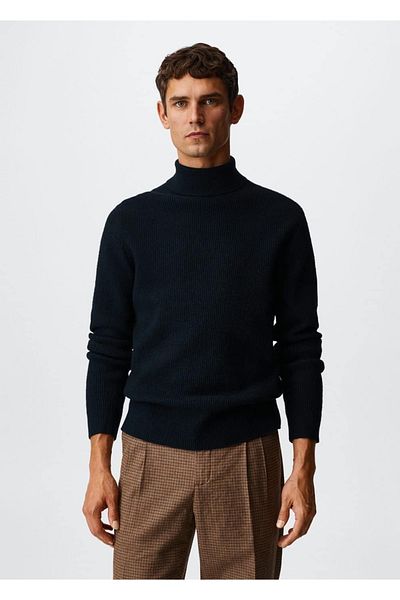 MANGO Man Geformter Rollkragenpullover
